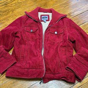 Y2K Bernardo red corduroy zip front jacket. Knit collar. Sherpa lining. Medium.